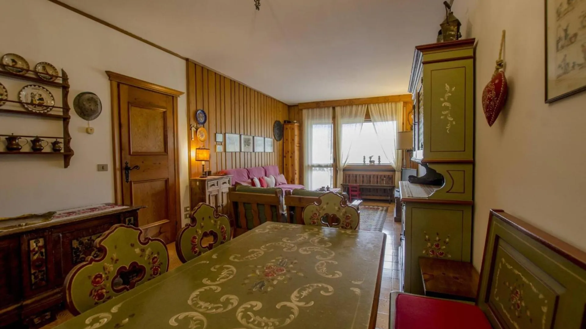 Villa Aurora Pocol Apartment